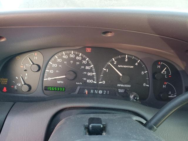 Photo 9 from auction – 2001 LINCOLN NAVIGATOR with VIN 5LMFU28A21LJ00634