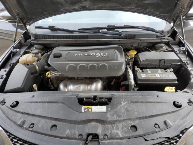 Photo 11 from auction – 2016 CHRYSLER 200 LIMITE with VIN 1C3CCCAB7GN153367