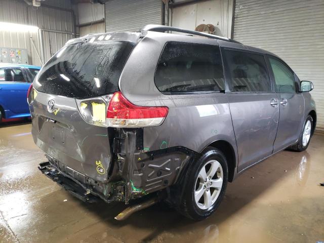Photo 3 from auction – 2011 TOYOTA SIENNA LE with VIN 5TDKK3DC9BS152870