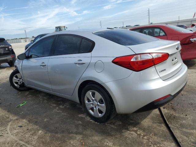 Photo 2 from auction – 2016 KIA FORTE LX with VIN KNAFK4A62G5604190