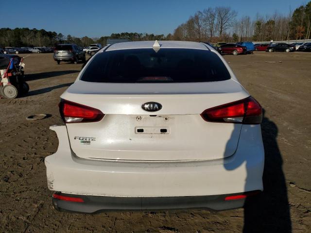 Photo 6 from auction – 2018 KIA FORTE LX with VIN 3KPFL4A75JE194103
