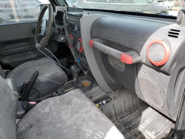 Photo 8 from auction – 2007 JEEP WRANGLER X with VIN 1J4FA24147L180026