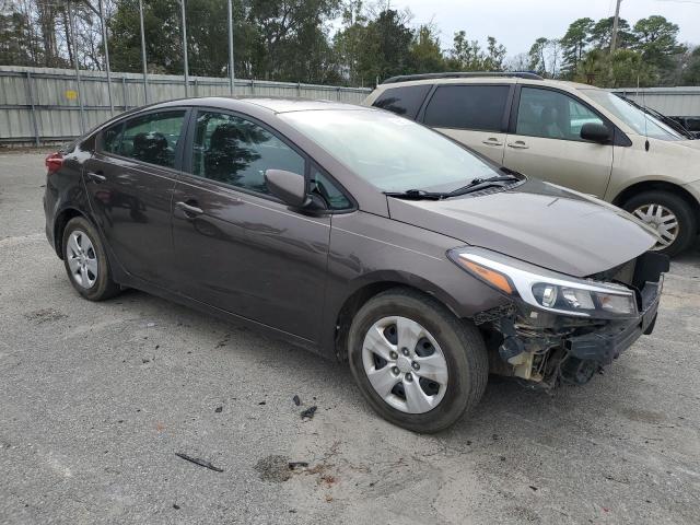 Photo 4 from auction – 2017 KIA FORTE LX with VIN 3KPFK4A75HE156500