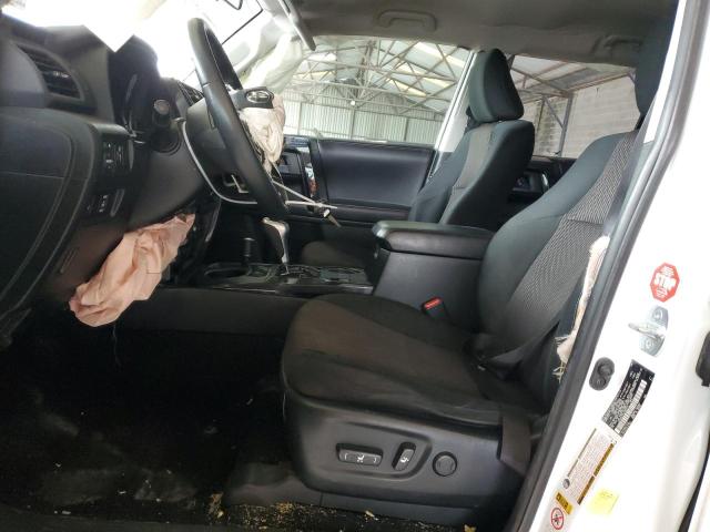 Photo 7 from auction – 2018 TOYOTA 4RUNNER SR with VIN JTEBU5JR8J5483373
