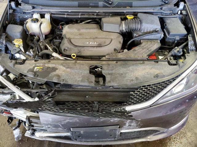 Photo 12 from auction – 2017 CHRYSLER PACIFICA L with VIN 2C4RC1GG7HR647567