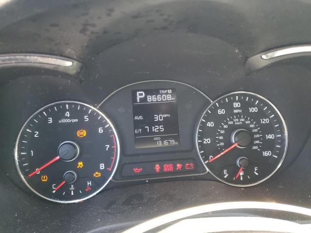 Photo 9 from auction – 2017 KIA FORTE LX with VIN 3KPFK4A74HE156441