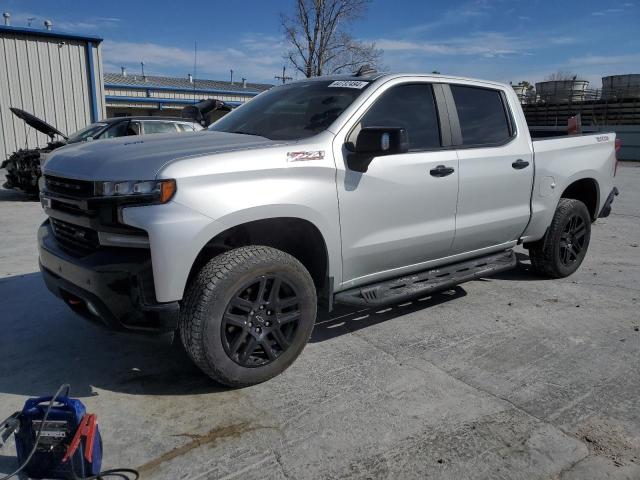 CHEVROLET silverado 2020 with VIN 1GCPYFEL8LZ220256 - Photo from auction