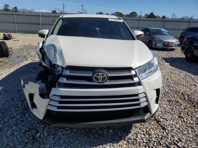 Photo 5 from auction – 2017 TOYOTA HIGHLANDER with VIN 5TDBZRFH0HS479903