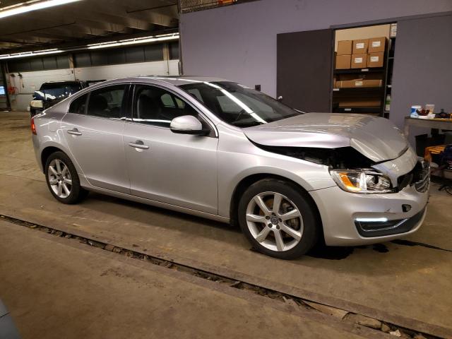 Photo 4 from auction – 2016 VOLVO S60 PREMIE with VIN YV1612TK9G2393540