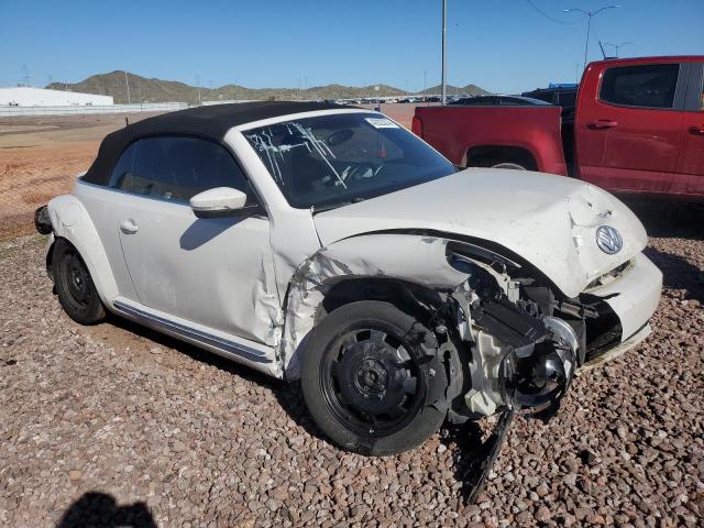 Photo 4 from auction – 2014 VOLKSWAGEN BEETLE with VIN 3VW5P7AT5EM803326