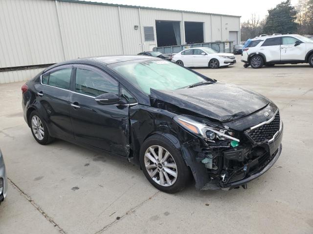 Zdjęcie 4 z aukcji – 2017 KIA FORTE LX z VIN 3KPFL4A71HE107985