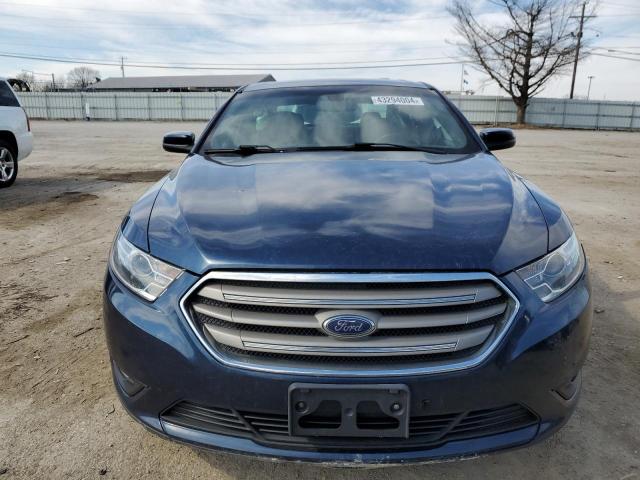Photo 5 from auction – 2017 FORD TAURUS SEL with VIN 1FAHP2E83HG132011