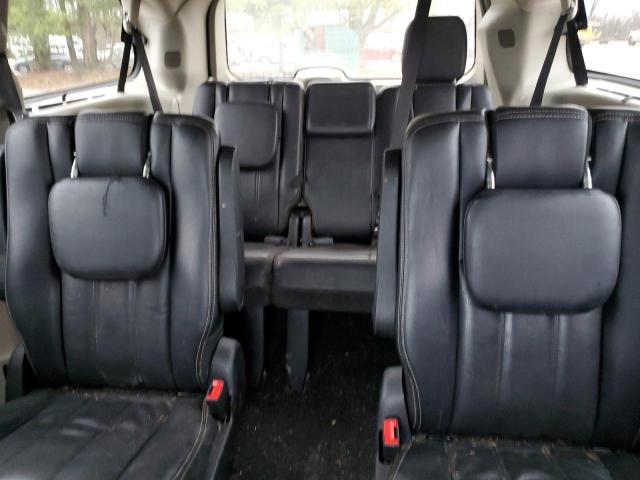 Photo 10 from auction – 2012 CHRYSLER TOWN & COU with VIN 2C4RC1CG7CR175157