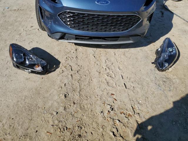 Photo 13 from auction – 2020 FORD ESCAPE SE with VIN 1FMCU9G69LUC34744