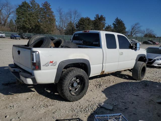 Photo 3 from auction – 2004 CHEVROLET SILVERADO with VIN 1GCHK29U14E273360