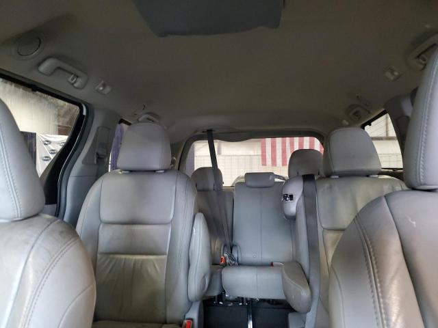 Photo 10 from auction – 2016 TOYOTA SIENNA XLE with VIN 5TDYK3DC2GS697469