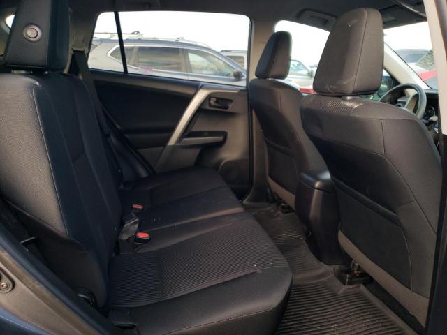 Photo 11 from auction – 2018 TOYOTA RAV4 LE with VIN 2T3BFREV2JW850449