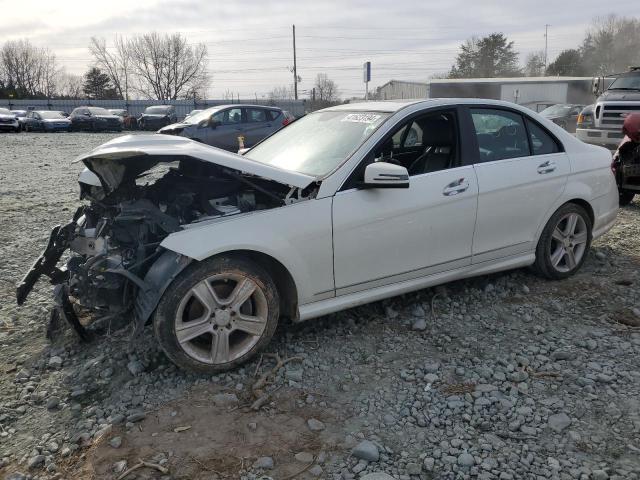 Photo 1 from auction – 2011 MERCEDES-BENZ C 300 with VIN WDDGF5EB8BR158093