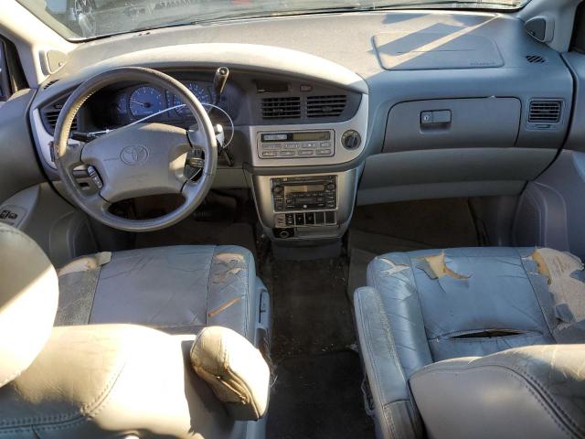 Photo 8 from auction – 2001 TOYOTA SIENNA LE with VIN 4T3ZF13C71U375852
