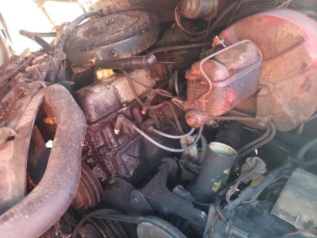 Photo 11 from auction – 1983 FORD F100 with VIN 2FTCF10Y7DCB04149