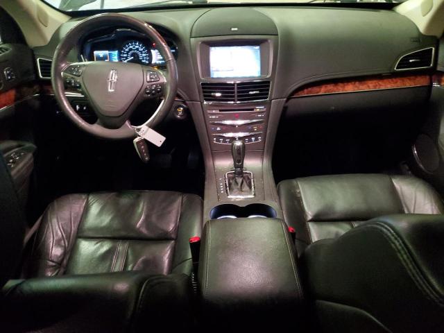 Photo 8 from auction – 2016 LINCOLN MKT with VIN 2LMHJ5AT3GBL02543