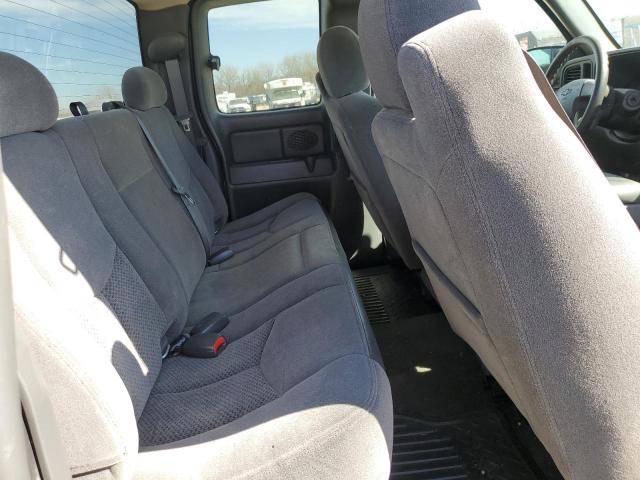 Photo 10 from auction – 2006 CHEVROLET SILVERADO with VIN 2GCEK19V961349644