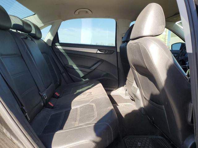Photo 10 from auction – 2014 VOLKSWAGEN PASSAT S with VIN 1VWAT7A36EC082252