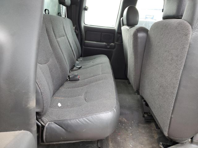 Photo 10 from auction – 2004 CHEVROLET SILVERADO with VIN 2GCEC19T141185198