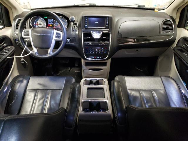 Photo 8 from auction – 2014 CHRYSLER TOWN & COU with VIN 2C4RC1BG8ER464553