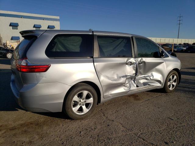 Photo 3 from auction – 2017 TOYOTA SIENNA with VIN 5TDZZ3DC1HS791652