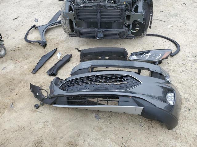 Photo 13 from auction – 2020 FORD ESCAPE SEL with VIN 1FMCU0H65LUA06654