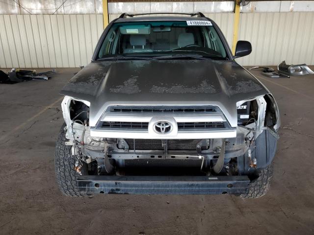 Photo 5 from auction – 2004 TOYOTA 4RUNNER SR with VIN JTEBU14R640053279