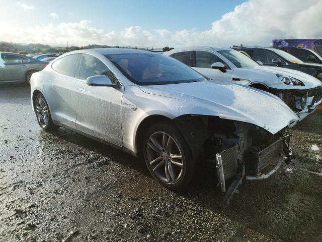 Photo 4 from auction – 2013 TESLA MODEL S with VIN 5YJSA1CG2DFP07533