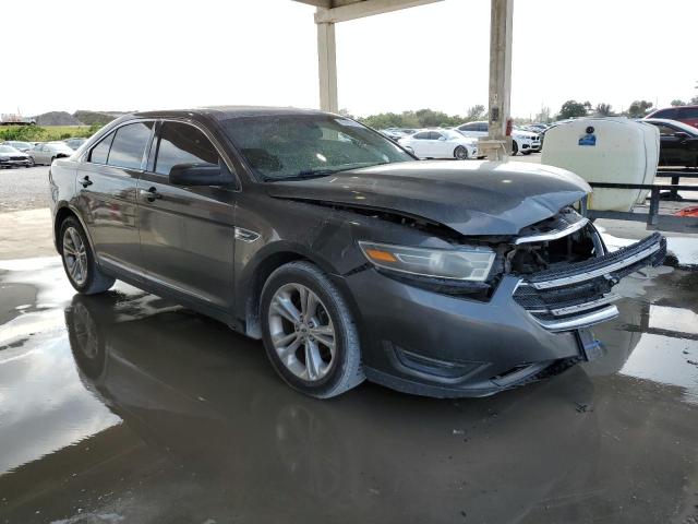Photo 4 from auction – 2015 FORD TAURUS SEL with VIN 1FAHP2E84FG174314