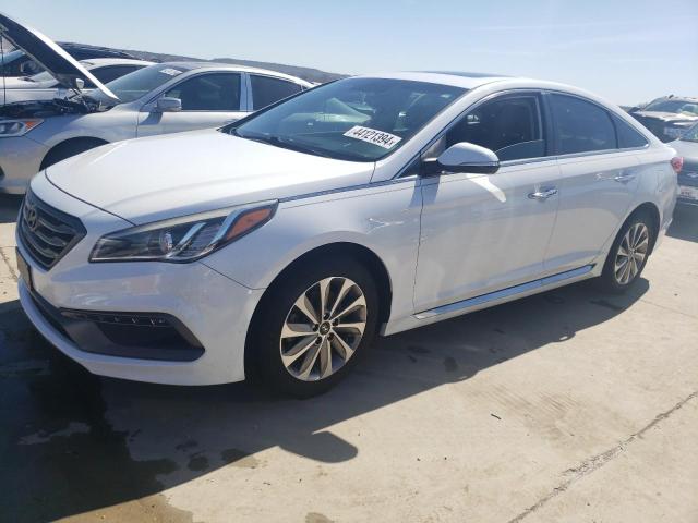 HYUNDAI SONATA SPO 2016 with VIN 5NPE34AF5GH422172 - Photo from auction
