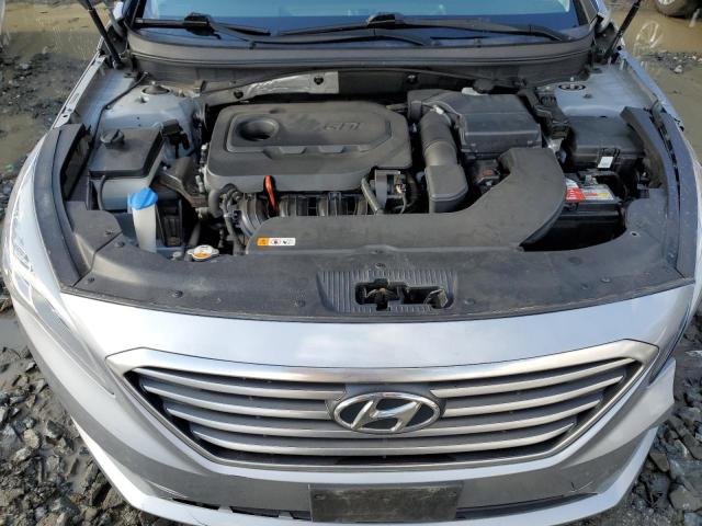 Photo 11 from auction – 2016 HYUNDAI SONATA SE with VIN 5NPE24AF9GH292982