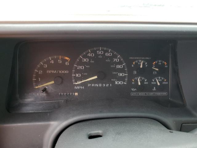 Photo 9 from auction – 1996 CHEVROLET GMT-400 C1 with VIN 2GCEC19WXT1159692