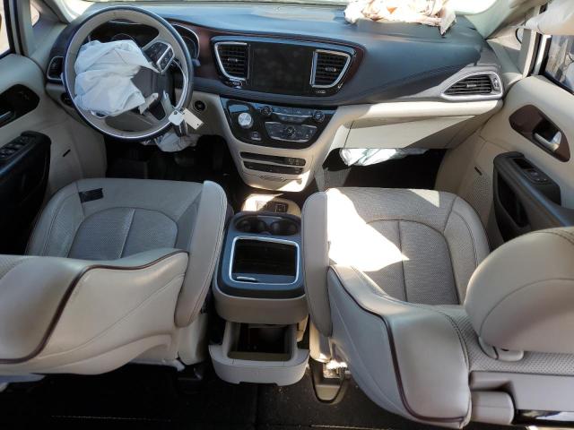 Photo 8 from auction – 2017 CHRYSLER PACIFICA L with VIN 2C4RC1GG3HR643399