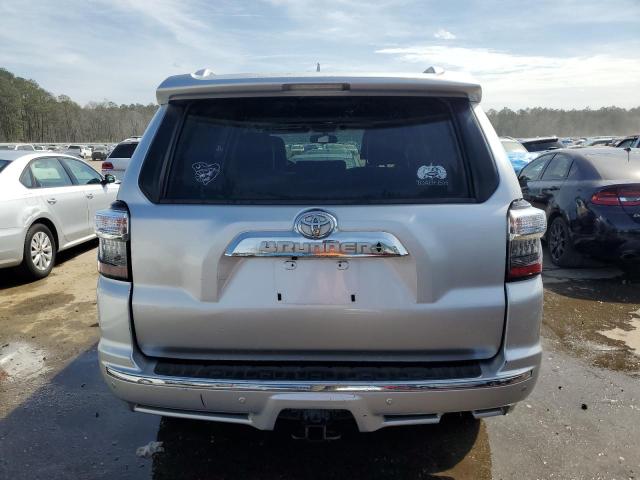 Photo 6 from auction – 2017 TOYOTA 4RUNNER SR with VIN JTEZU5JR9H5153718