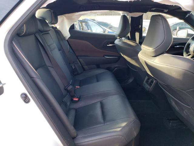 Photo 10 from auction – 2023 TOYOTA CROWN XLE with VIN JTDAAAAF0P3001586