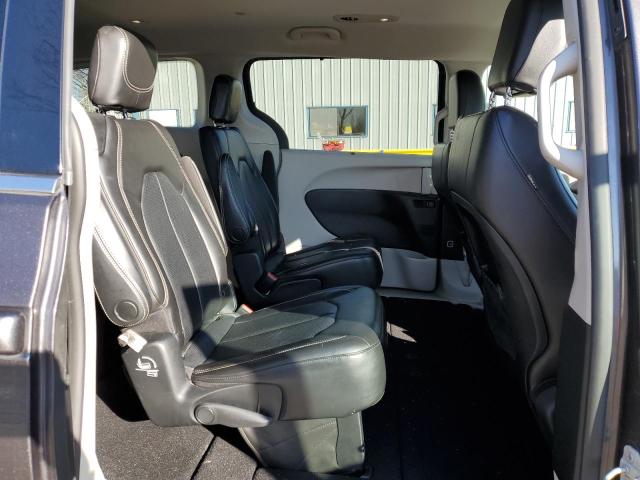 Photo 11 from auction – 2020 CHRYSLER VOYAGER LX with VIN 2C4RC1DG0LR157744