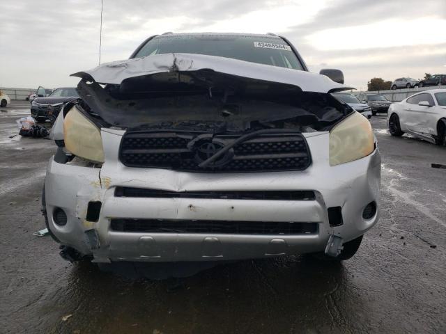 Photo 5 from auction – 2006 TOYOTA RAV4 with VIN JTMZD33V465025015