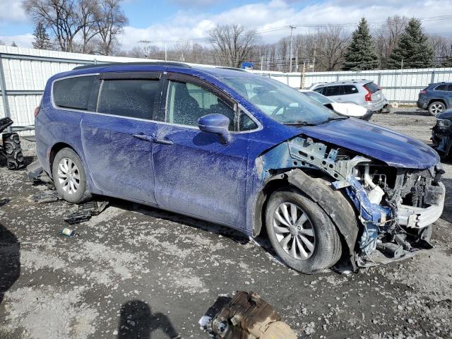 Photo 4 from auction – 2019 CHRYSLER PACIFICA T with VIN 2C4RC1FG9KR556213