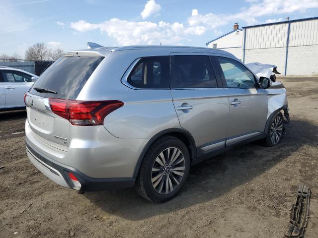 Photo 3 from auction – 2019 MITSUBISHI OUTLANDER with VIN JA4AD3A30KJ001174