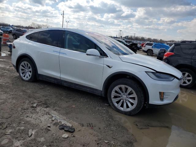 Photo 4 from auction – 2017 TESLA MODEL X with VIN 5YJXCDE28HF053968