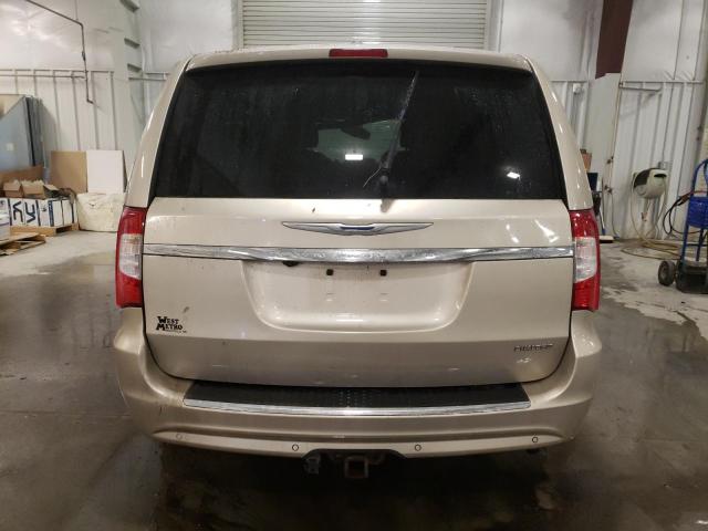 Photo 6 from auction – 2015 CHRYSLER TOWN & COU with VIN 2C4RC1GG9FR563571