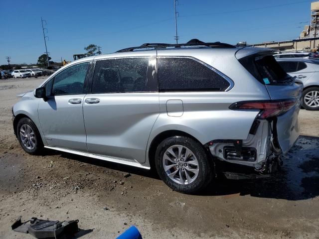 Photo 2 from auction – 2021 TOYOTA SIENNA XLE with VIN 5TDYRKEC8MS020071