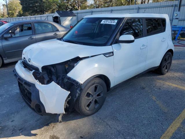 KIA SOUL 2016 with VIN KNDJN2A2XG7367815 - Photo from auction