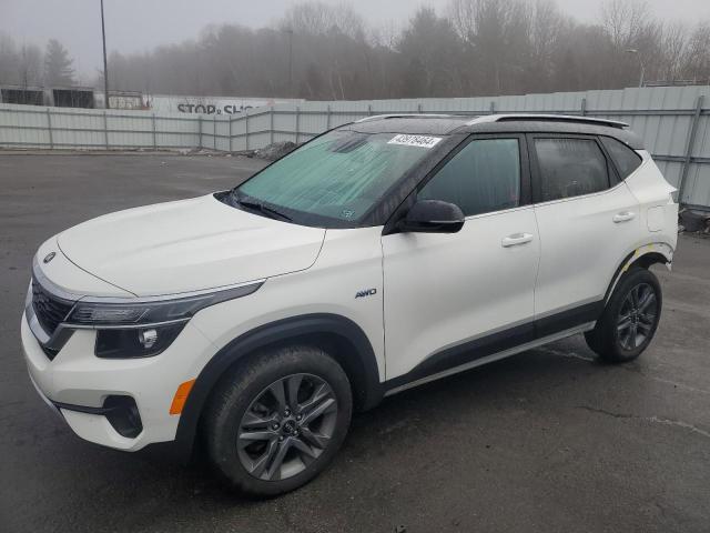 KIA SELTOS S 2021 with VIN KNDEUCAAXM7171824 - Photo from auction
