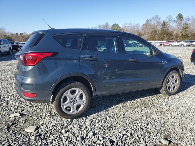 Photo 3 from auction – 2019 FORD ESCAPE S with VIN 1FMCU0F78KUB93589